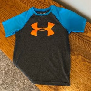 Under Armour t-shirt